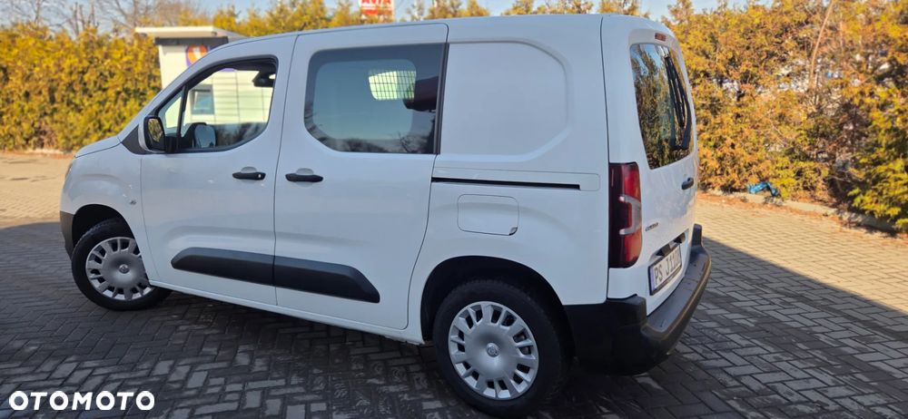 Opel Combo - 8