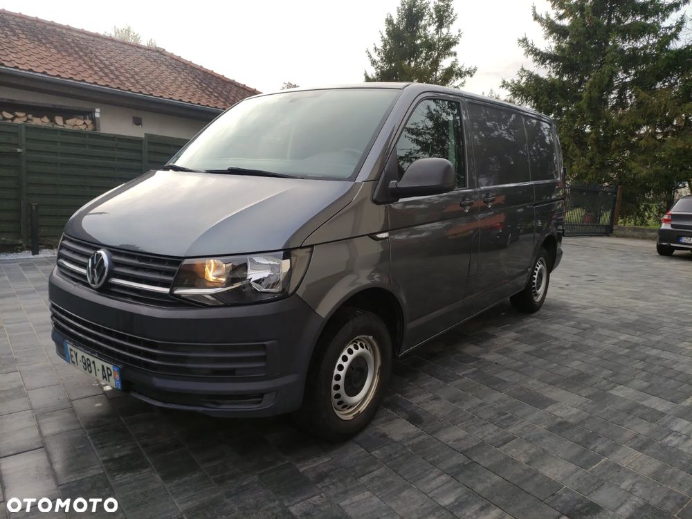 Volkswagen Transporter - 3