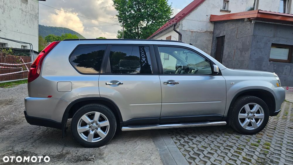 Nissan X-Trail 2.0 dCi 4x4 DPF SE - 4