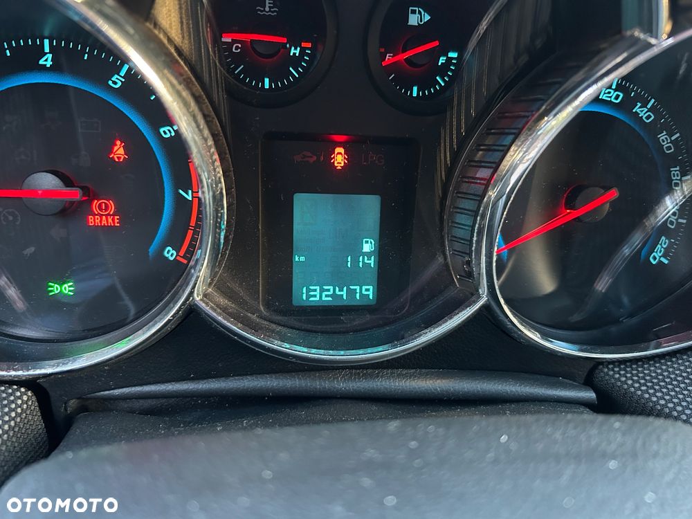 Chevrolet Cruze 1.8 LTZ - 13