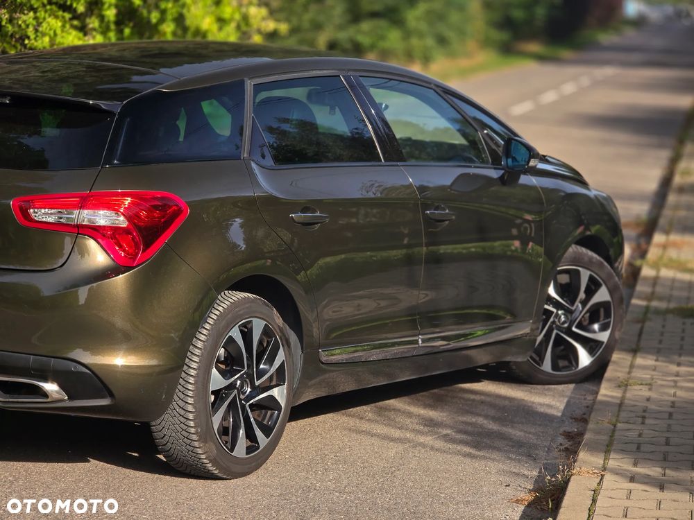 Citroën DS5 THP 155 SoChic - 40