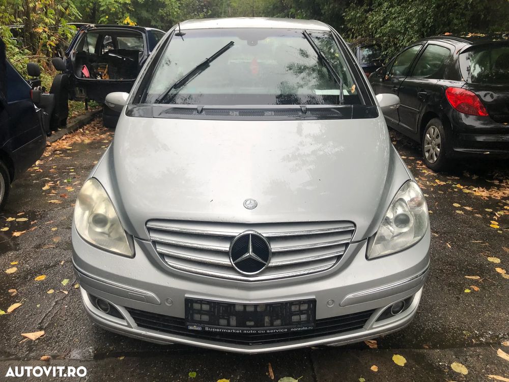 Dezmembrez Mercedes Benz B180 B200 CDI automat gri argintiu 2006 - 4