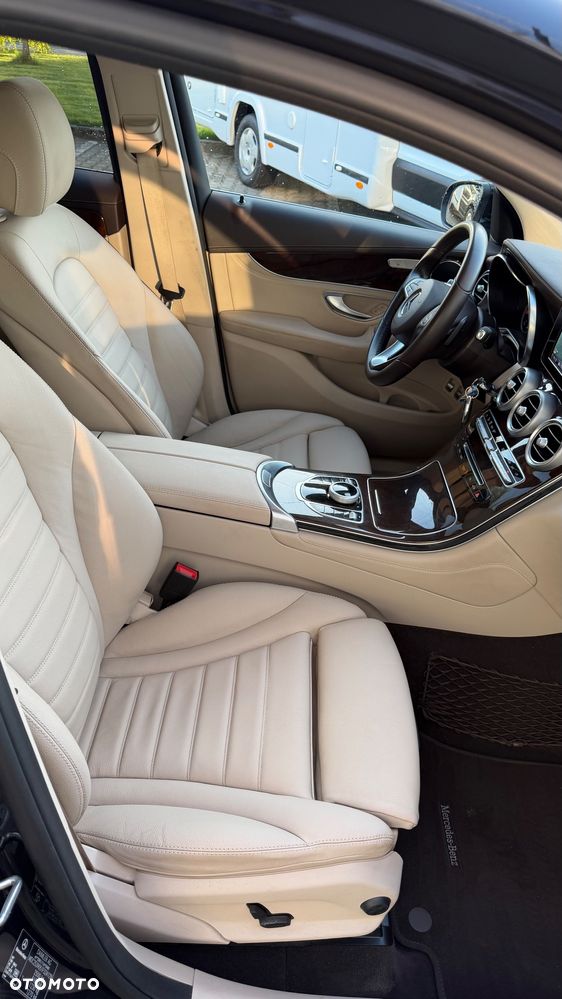 Mercedes-Benz GLC - 8
