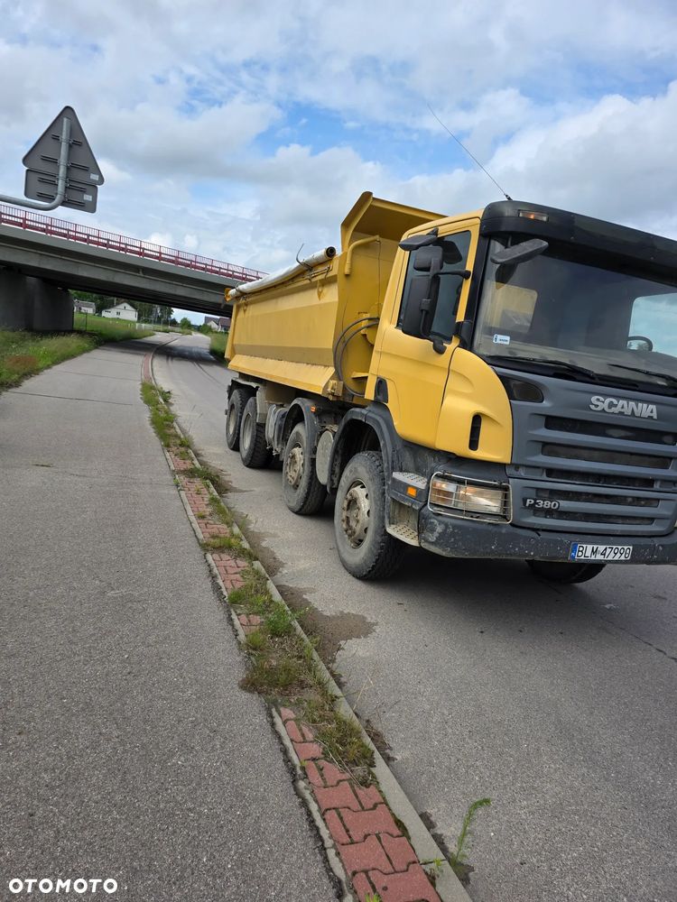 Scania P 380 - 2