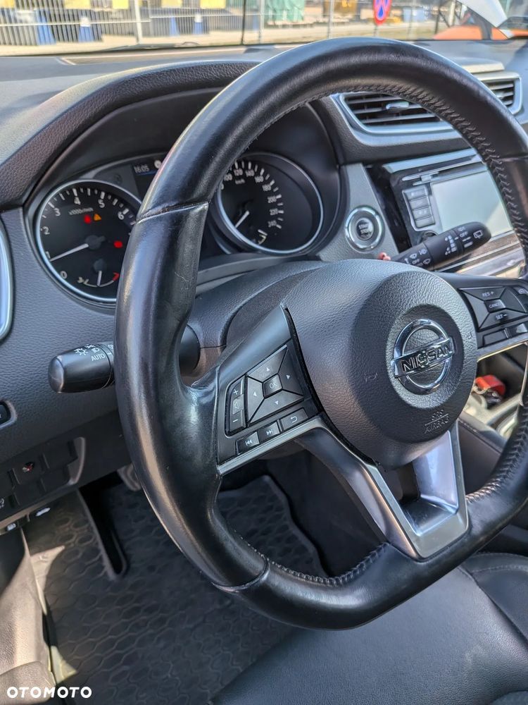 Nissan Qashqai 1.3 DIG-T Tekna - 21