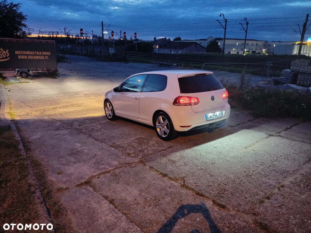 Volkswagen Golf VI 1.4 Comfortline - 12