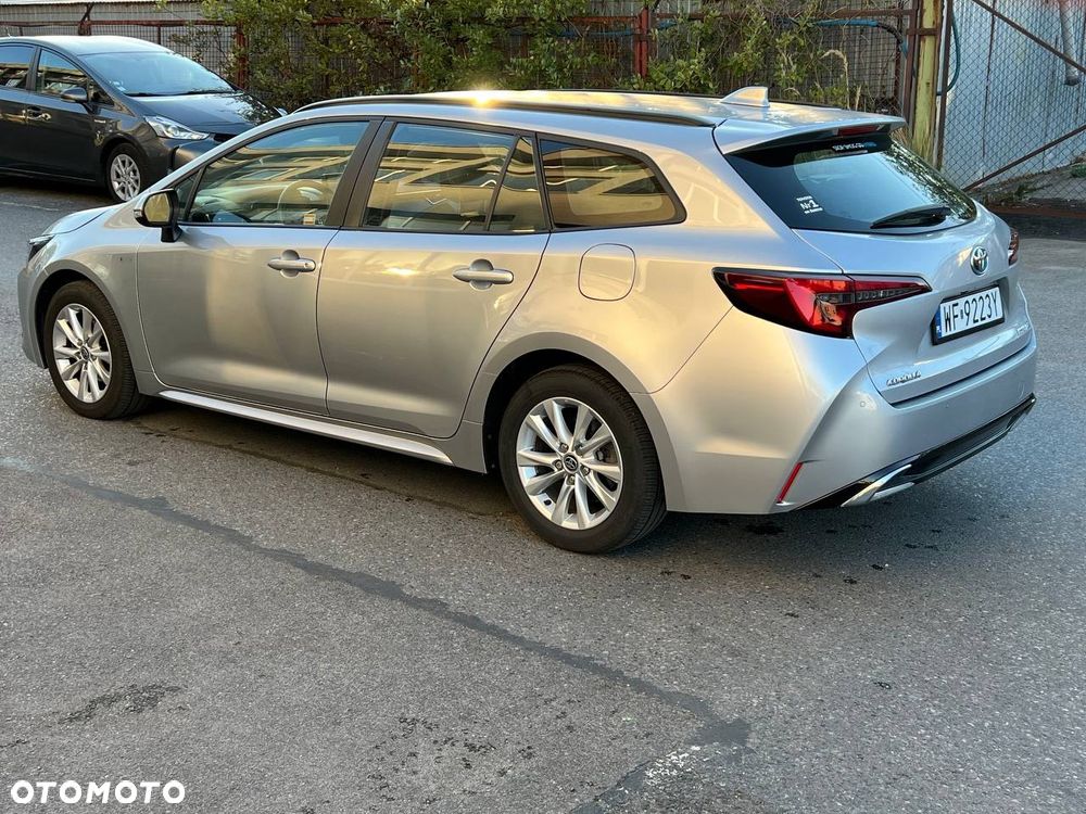 Toyota Corolla - 3