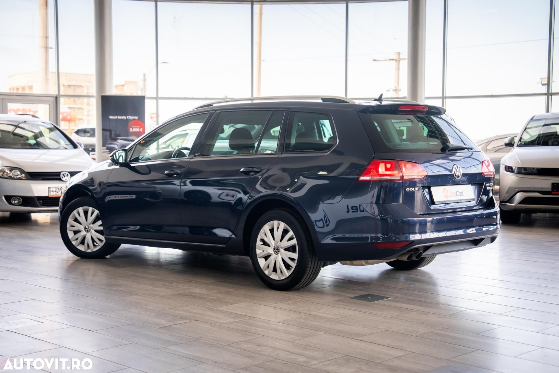 Volkswagen Golf 2.0 TDI BMT DSG6 - 10
