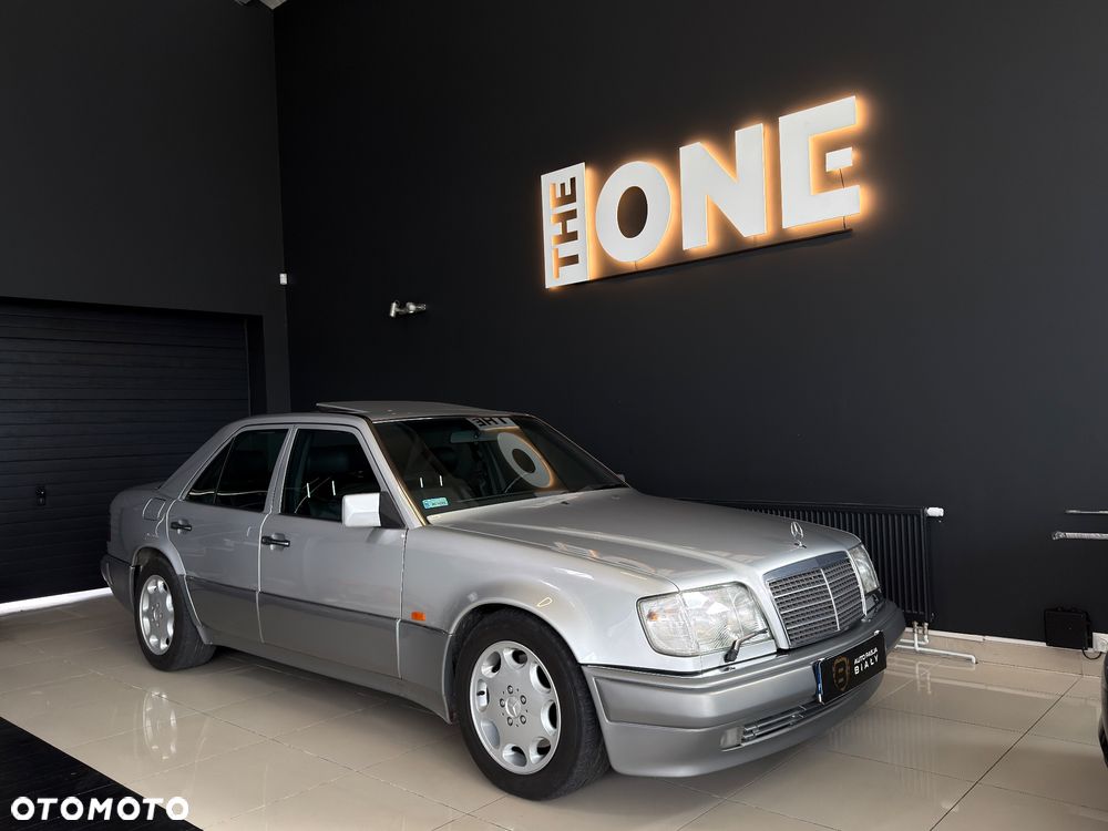 Mercedes-Benz Klasa E - 1