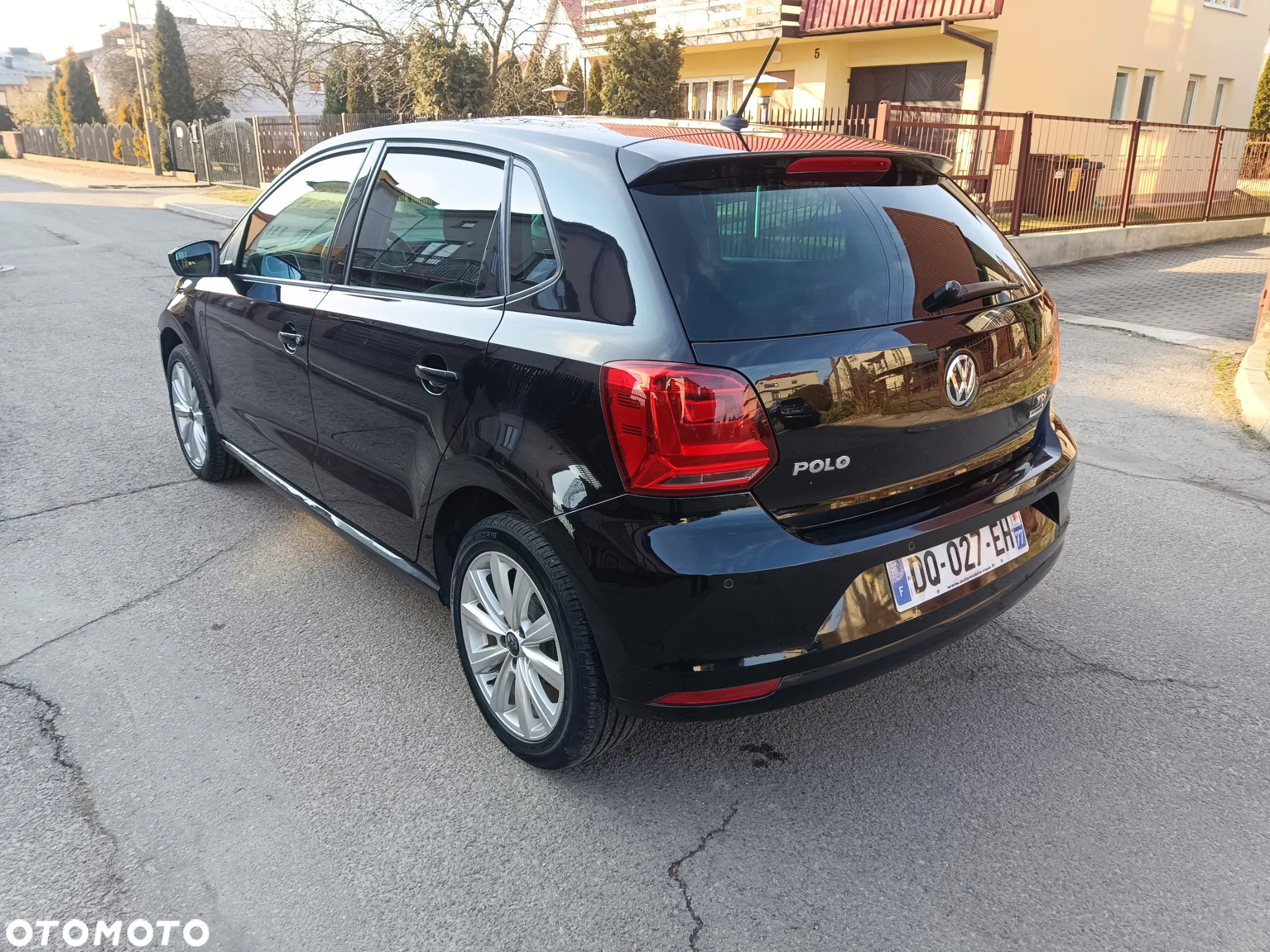 Volkswagen Polo 1.4 TDI (Blue Motion Technology) SOUND - 5