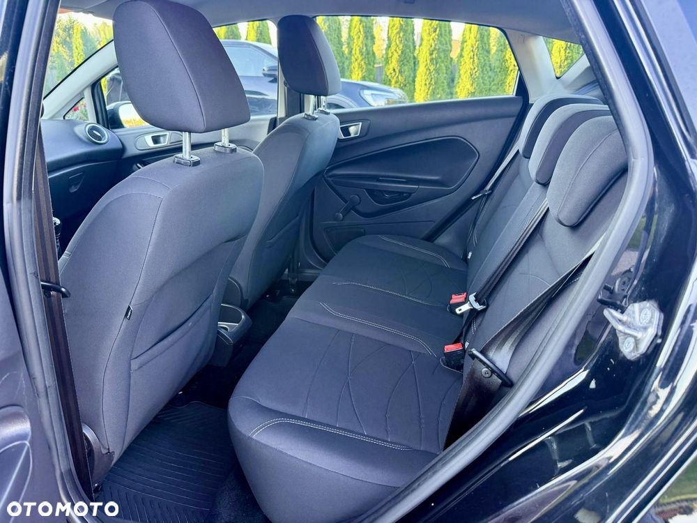 Ford Fiesta - 18