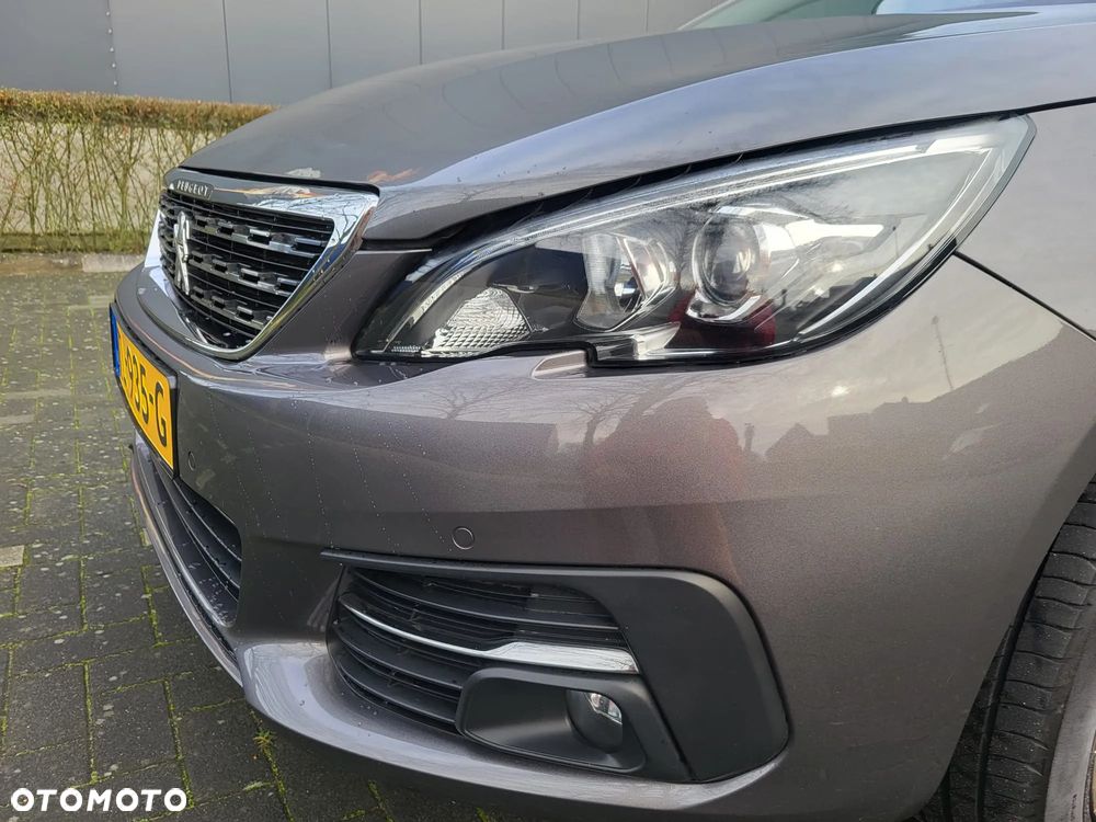 Peugeot 308 PureTech 130 EAT6 Stop & Start Allure - 16
