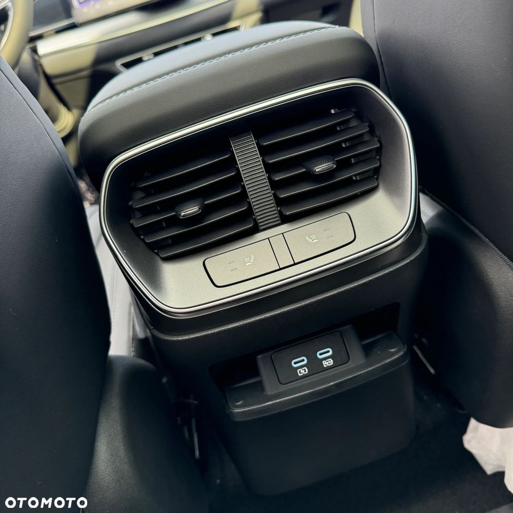 BYD Sealion 7 91.3kWh Excellence AWD - 29