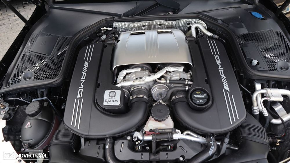 Mercedes-Benz C 63 AMG S - 39
