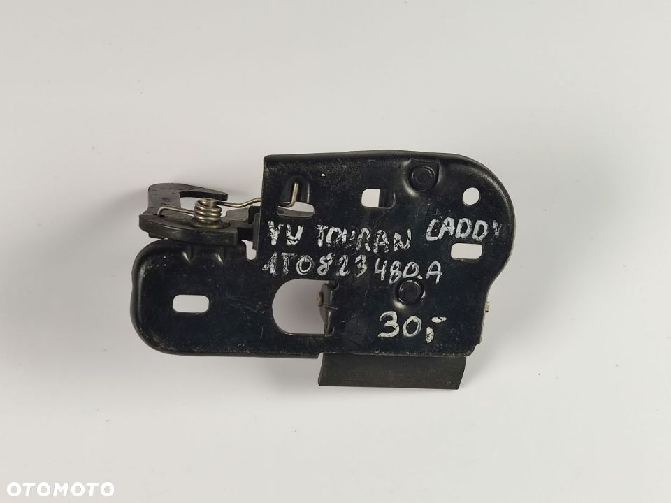 VOLKSWAGEN TOURAN II 2010 2015 CADdy Zamek Maski - 2