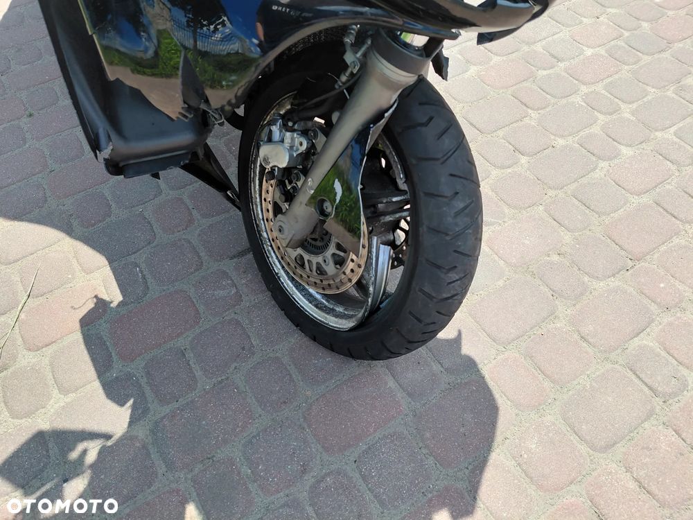 Suzuki Burgman - 9