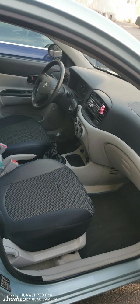 Hyundai Accent MC 1.4 DOHC GL - 6