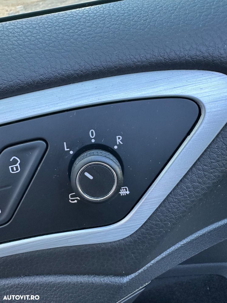 Volkswagen Golf 1.4 TSI BlueMotion Technology Cup - 21