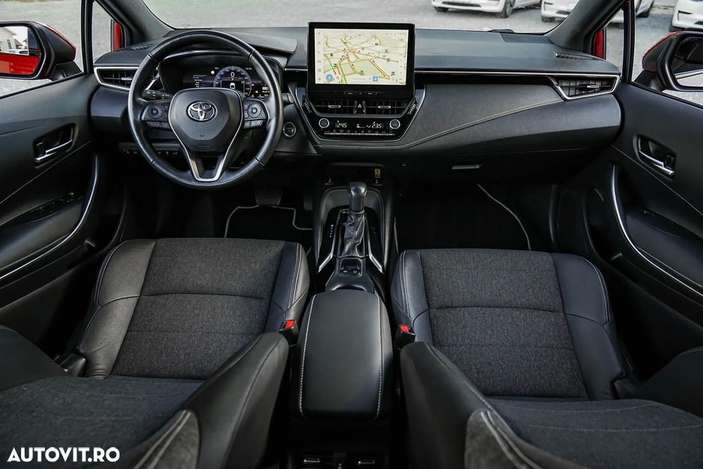 Toyota Corolla TS 1.8 HSD Exclusive - 16