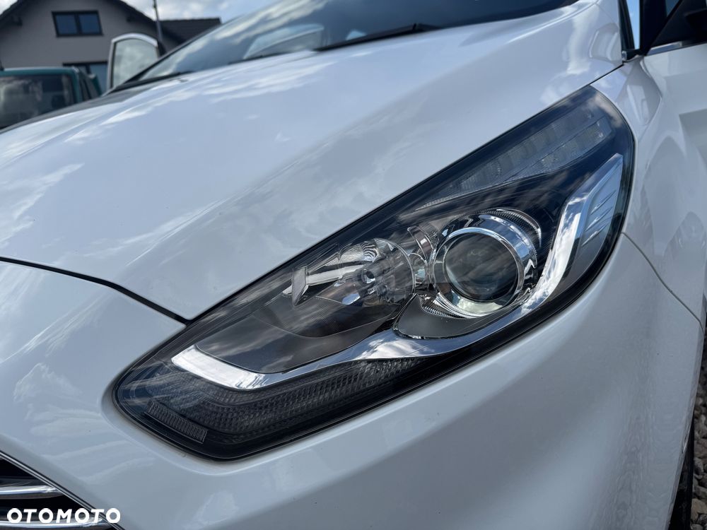 Ford S-Max 2.0 TDCi Trend PowerShift - 26