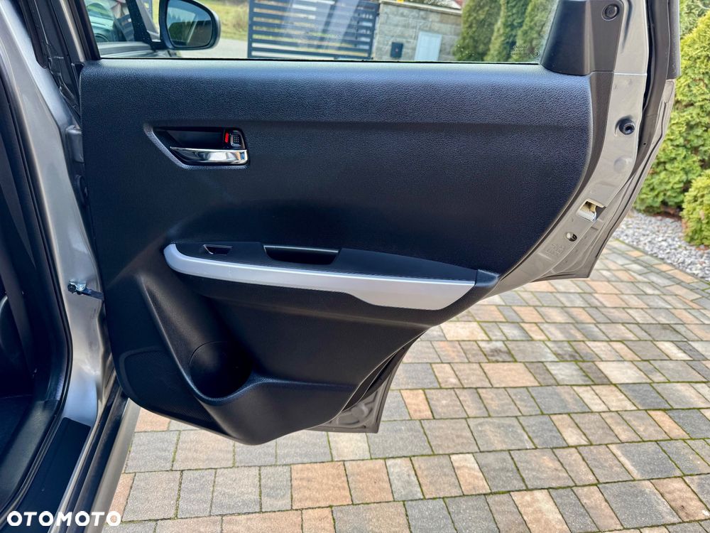 Suzuki Vitara 1.6 (4x2) Comfort+ - 14