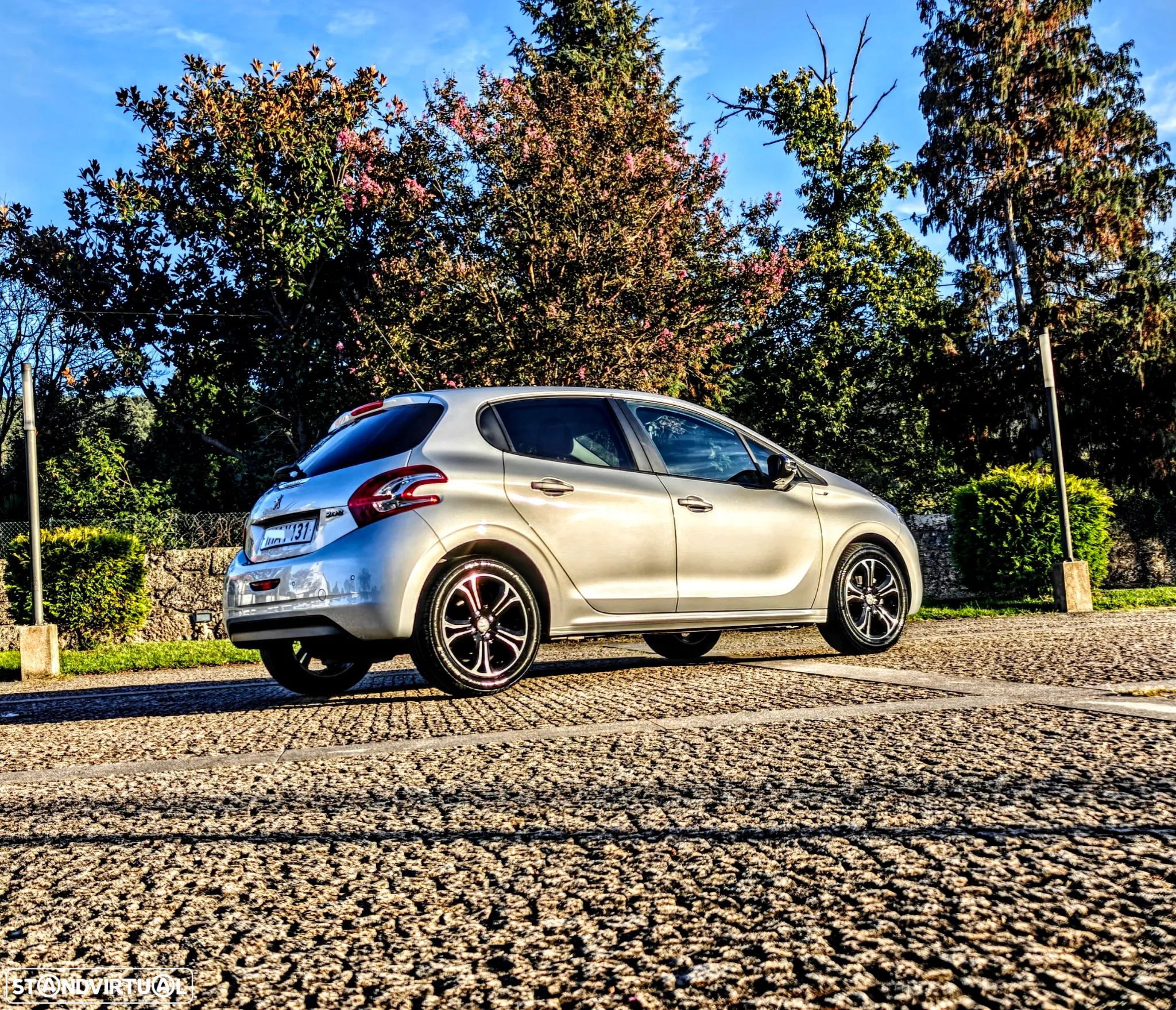 Peugeot 208 1.2 PureTech Style - 2