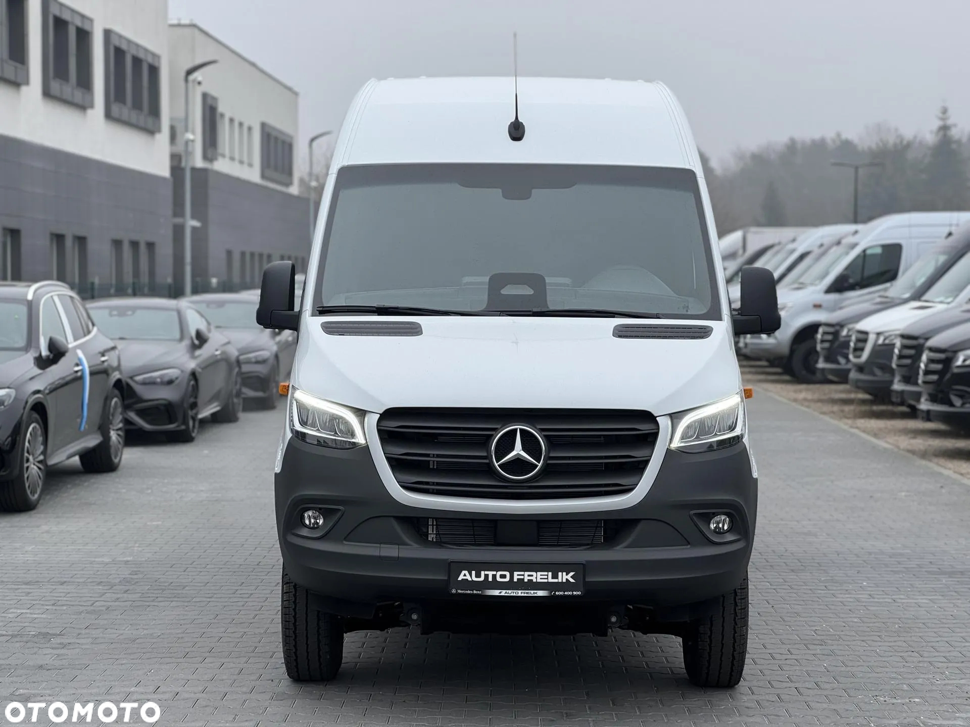 Mercedes-Benz Sprinter - 3