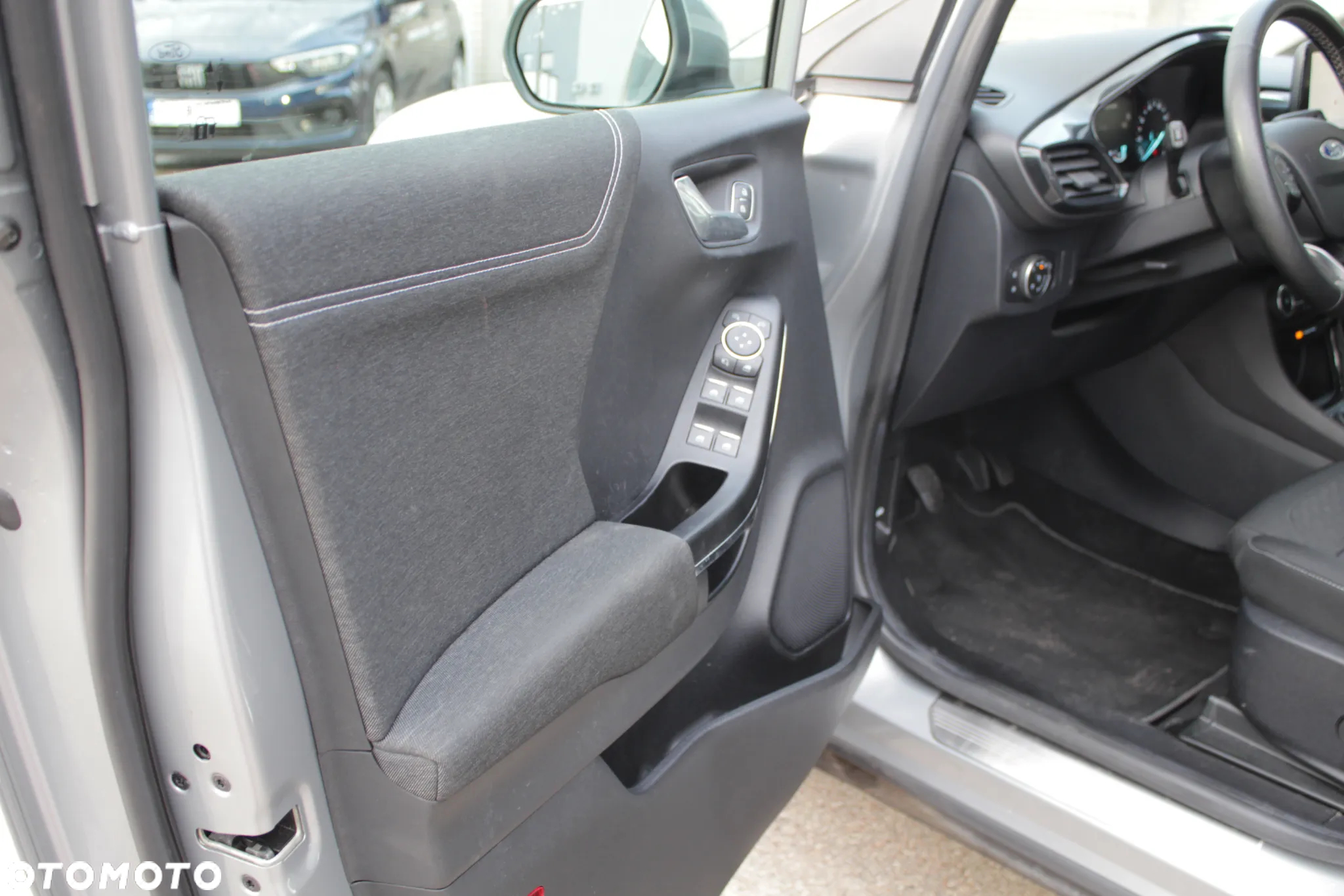 Ford Puma 1.0 EcoBoost Hybrid TITANIUM - 22