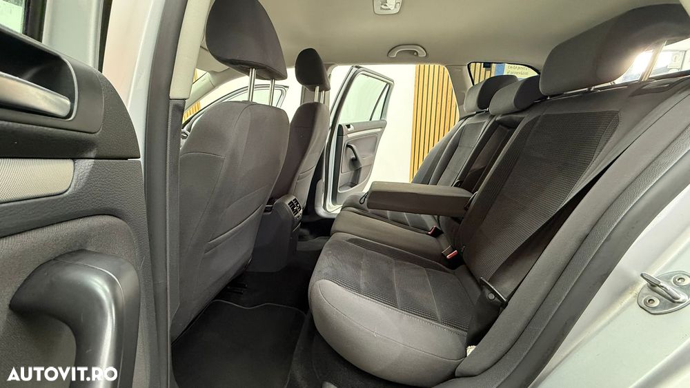 Volkswagen Golf 1.9 TDI Comfortline - 14