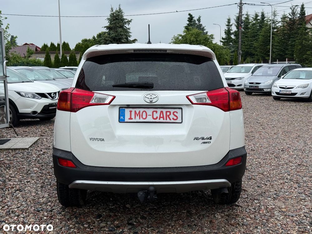 Toyota RAV4 - 8
