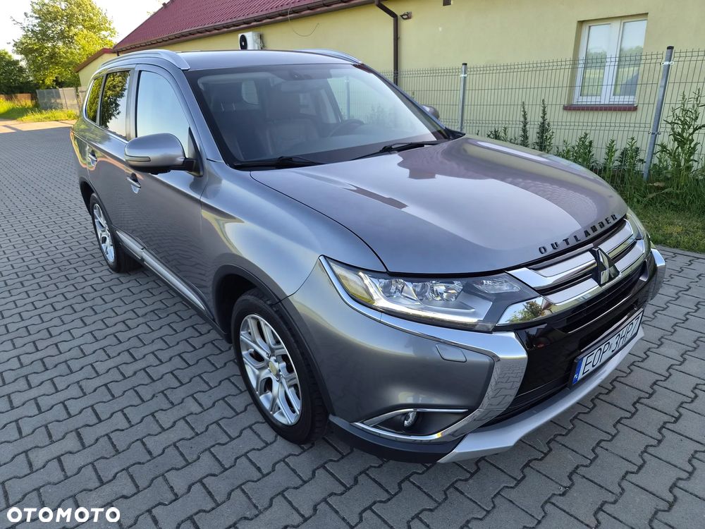 Mitsubishi Outlander - 19
