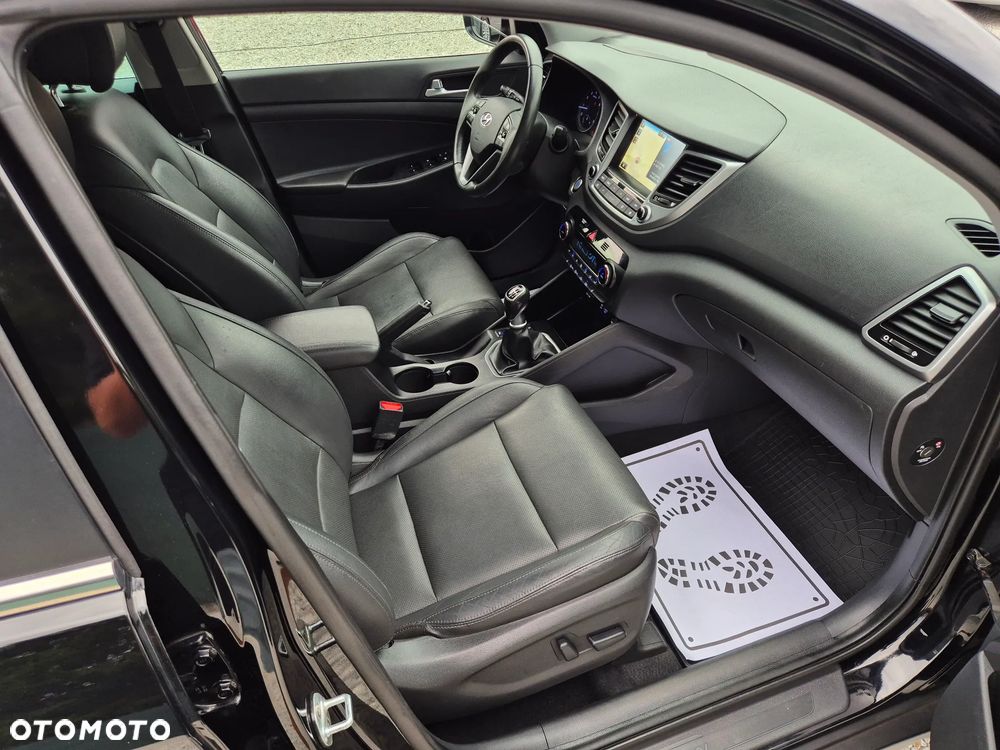 Hyundai Tucson 1.6 Turbo 2WD Style - 22