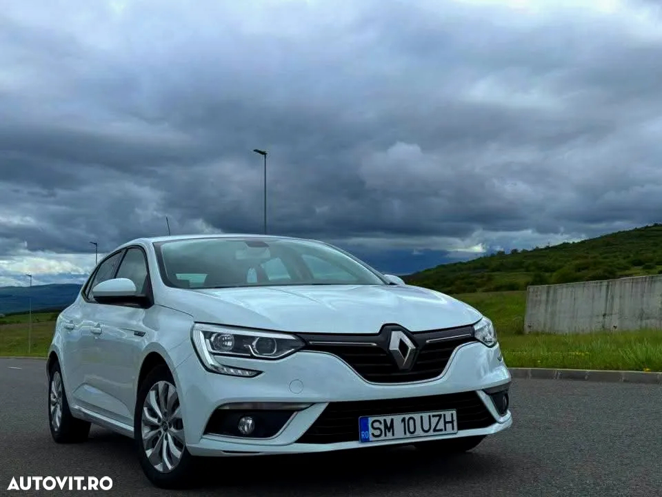 Renault Megane BLUE dCi 115 ZEN - 2