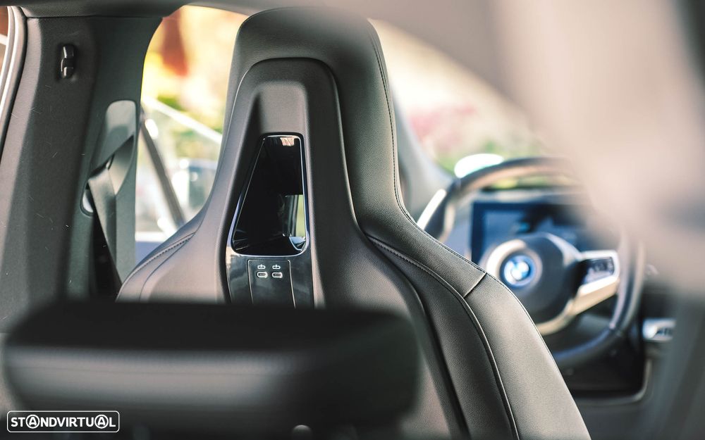 BMW iX xDrive40 - 16