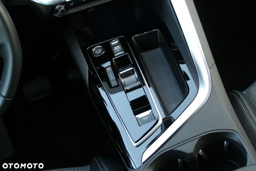 Peugeot 5008 1.5 BlueHDi Allure Pack S&S EAT8 - 23