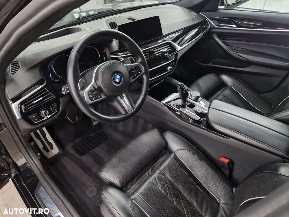 BMW Seria 5 530d xDrive AT - 9