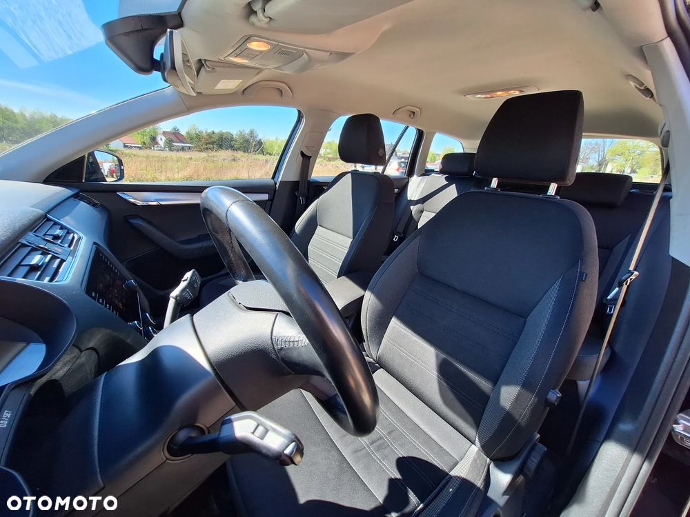 Skoda Octavia 2.0 TSI Ambition DSG - 6