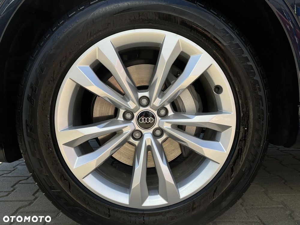 Audi Q7 - 10