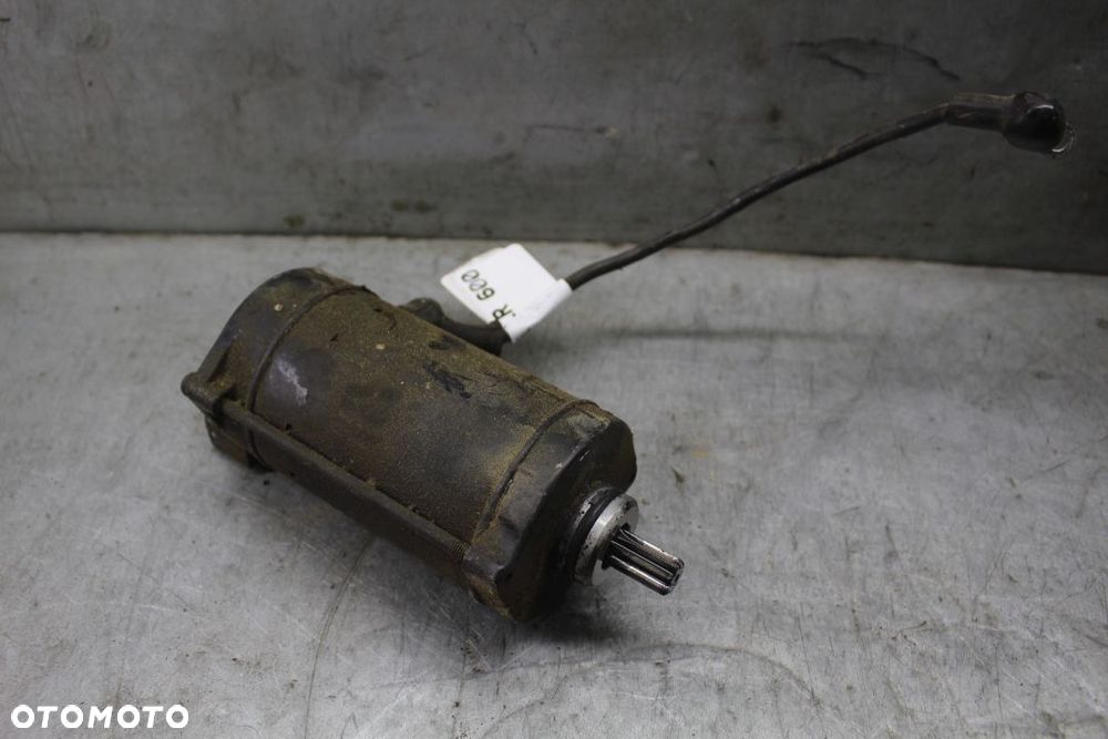 KAWASAKI KLR 600 86r Rozrusznik silnika - 2