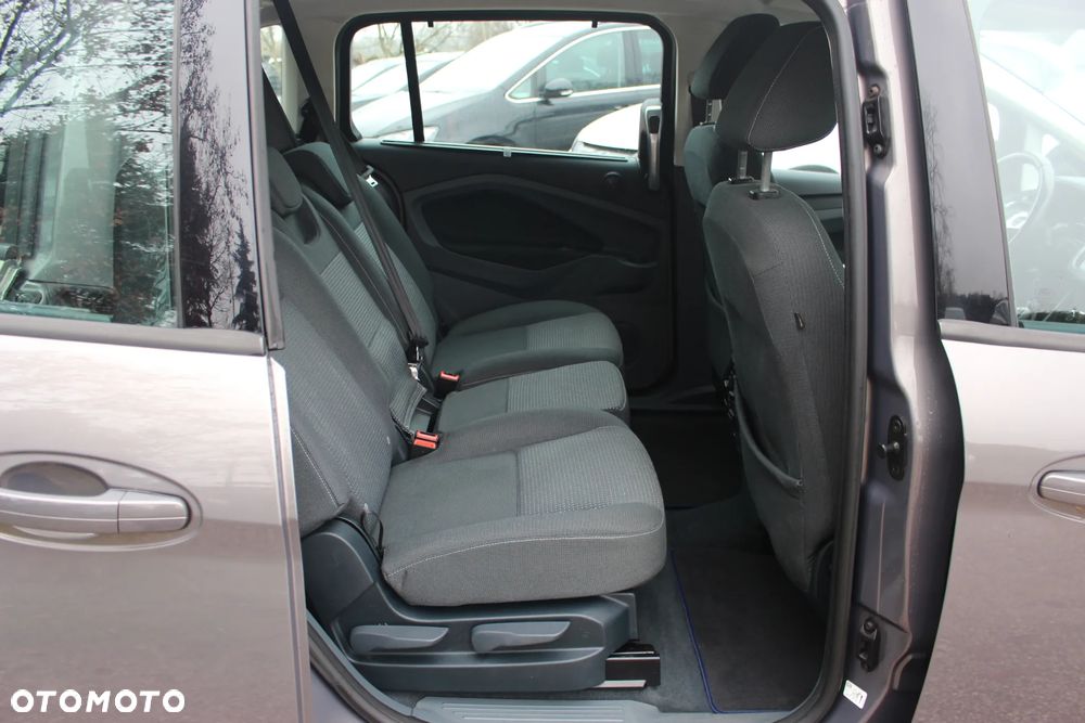 Ford Grand C-MAX 2.0 TDCi Titanium - 19