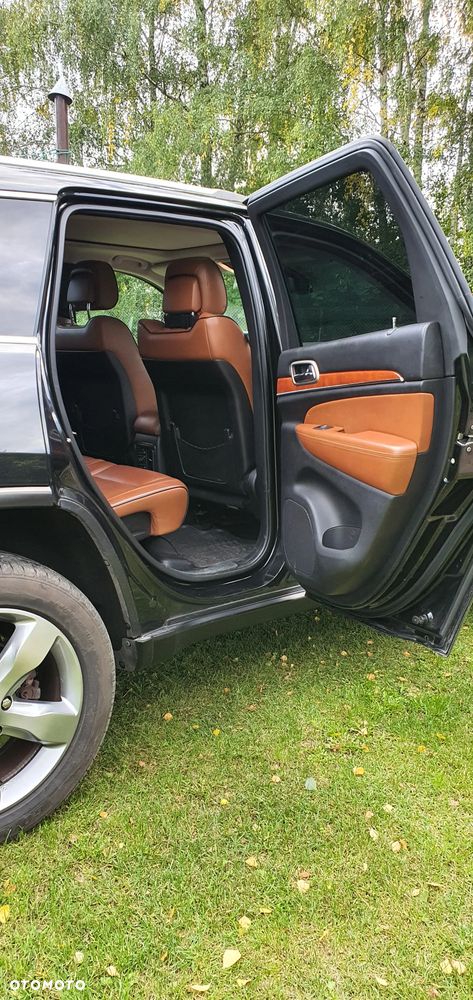 Jeep Grand Cherokee 5.7 V8 HEMI Overland Summit - 6