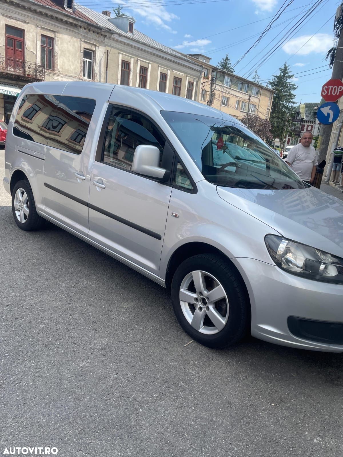 Volkswagen Caddy Maxi 2.0 TDI Comfortline - 1