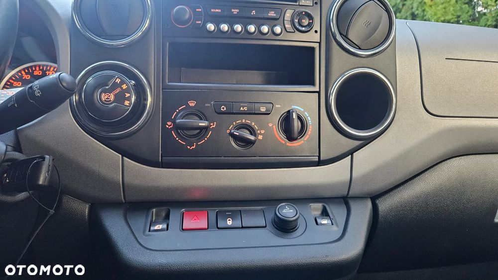 Citroën Berlingo e-HDi 90 FAP EGS6 Multispace Exclusive - 38