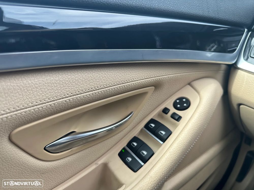 BMW 520 d Pack M Auto - 24