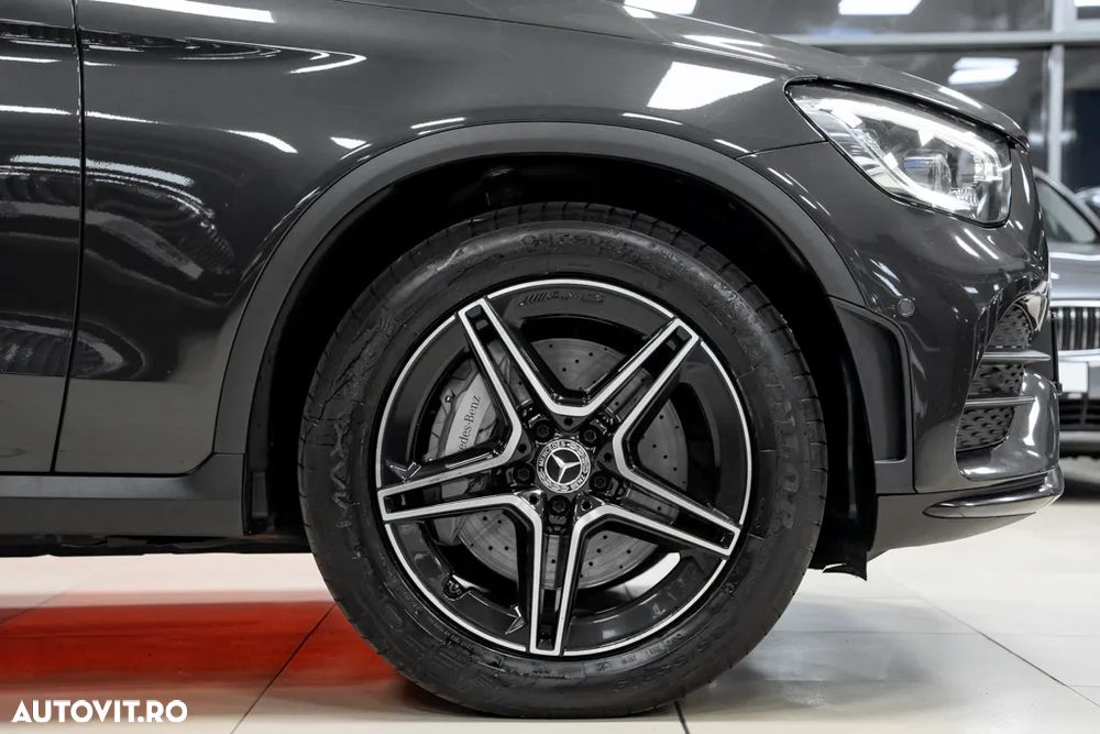 Mercedes-Benz GLC 220 d 4Matic 9G-TRONIC AMG Line - 27
