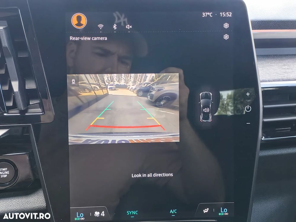 Renault Austral E-Tech Full 200 Techno - 9