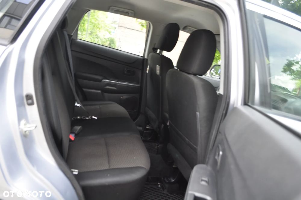 Mitsubishi ASX 1.6 Active - 12