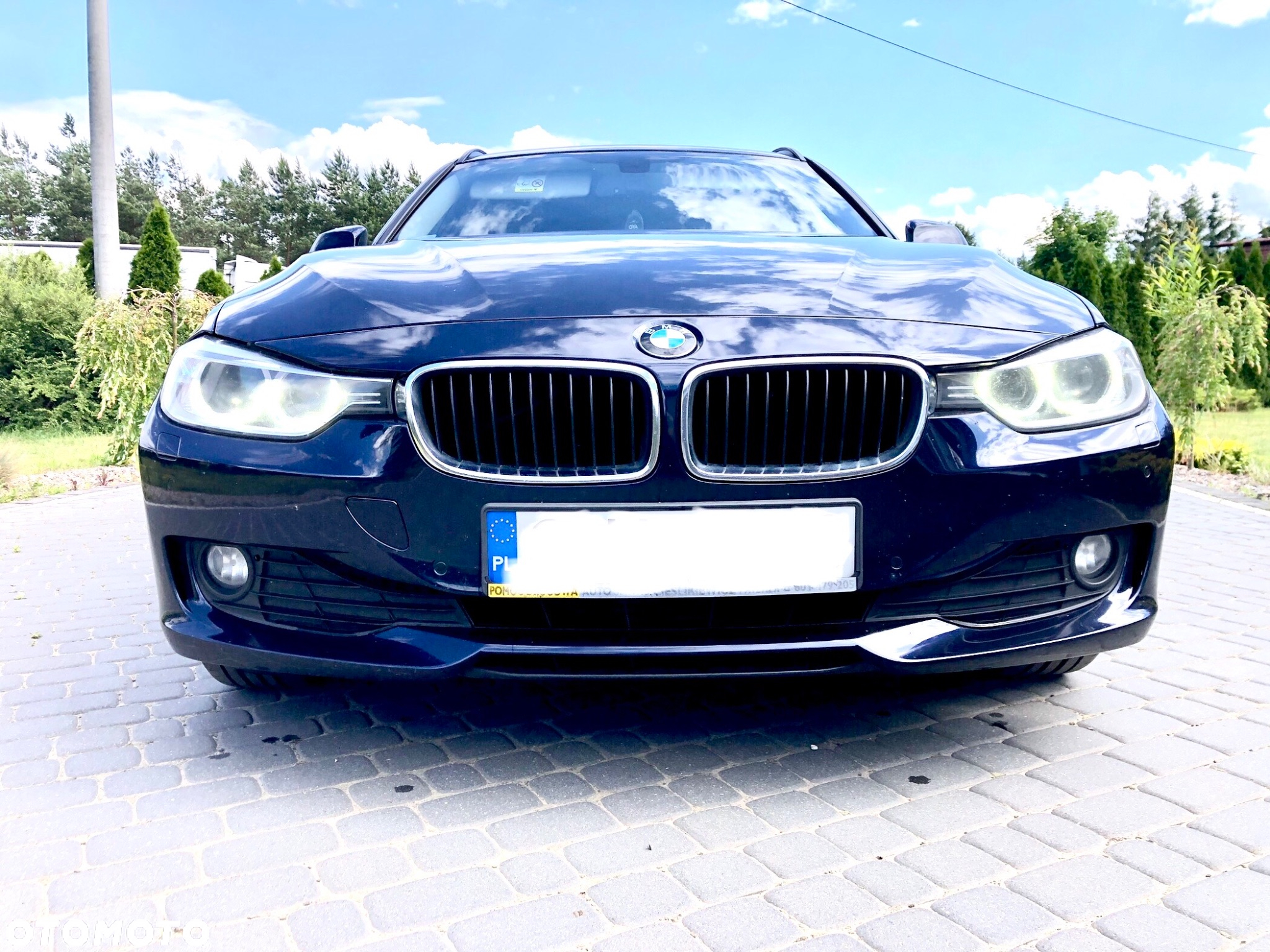 BMW Seria 3 318d Touring - 3