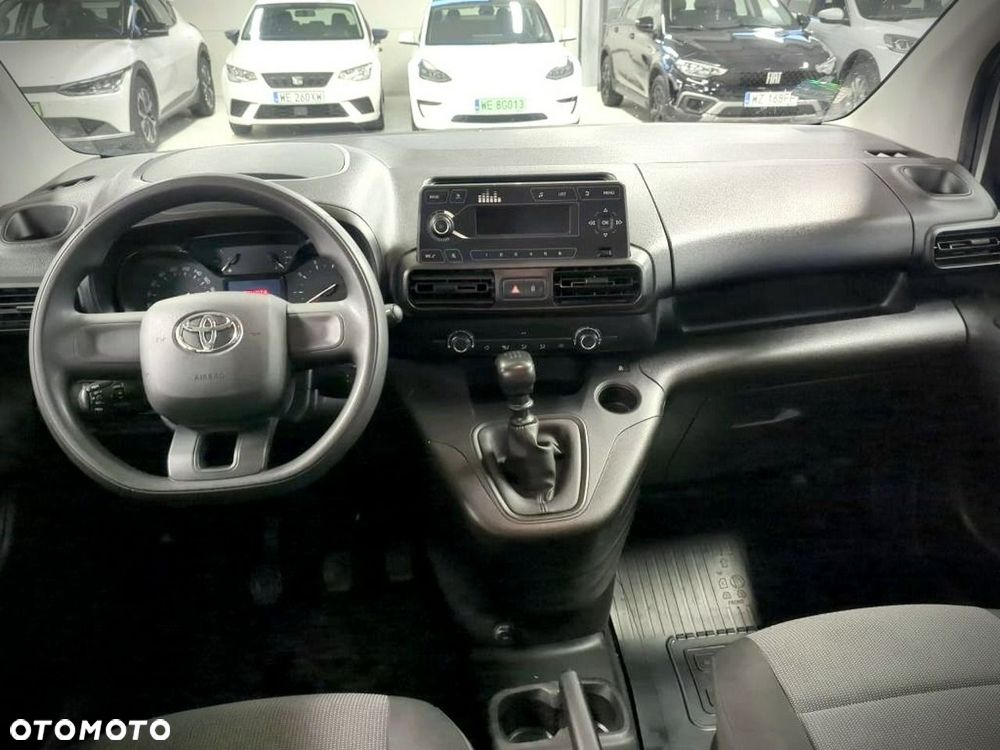 Toyota Proace City - 9