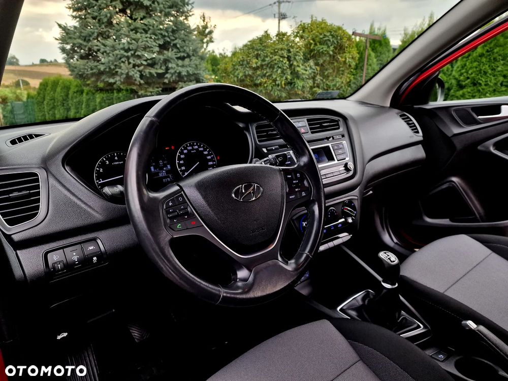 Hyundai i20 1.2 Comfort - 34